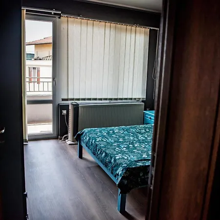Sunrise Apartament *