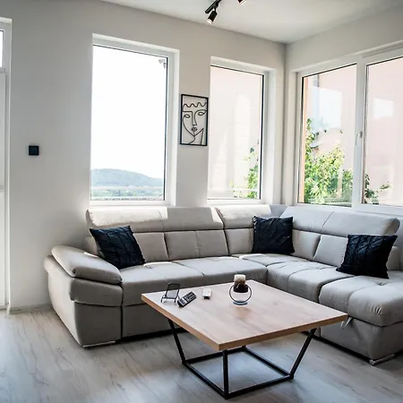 Sunrise Apartament